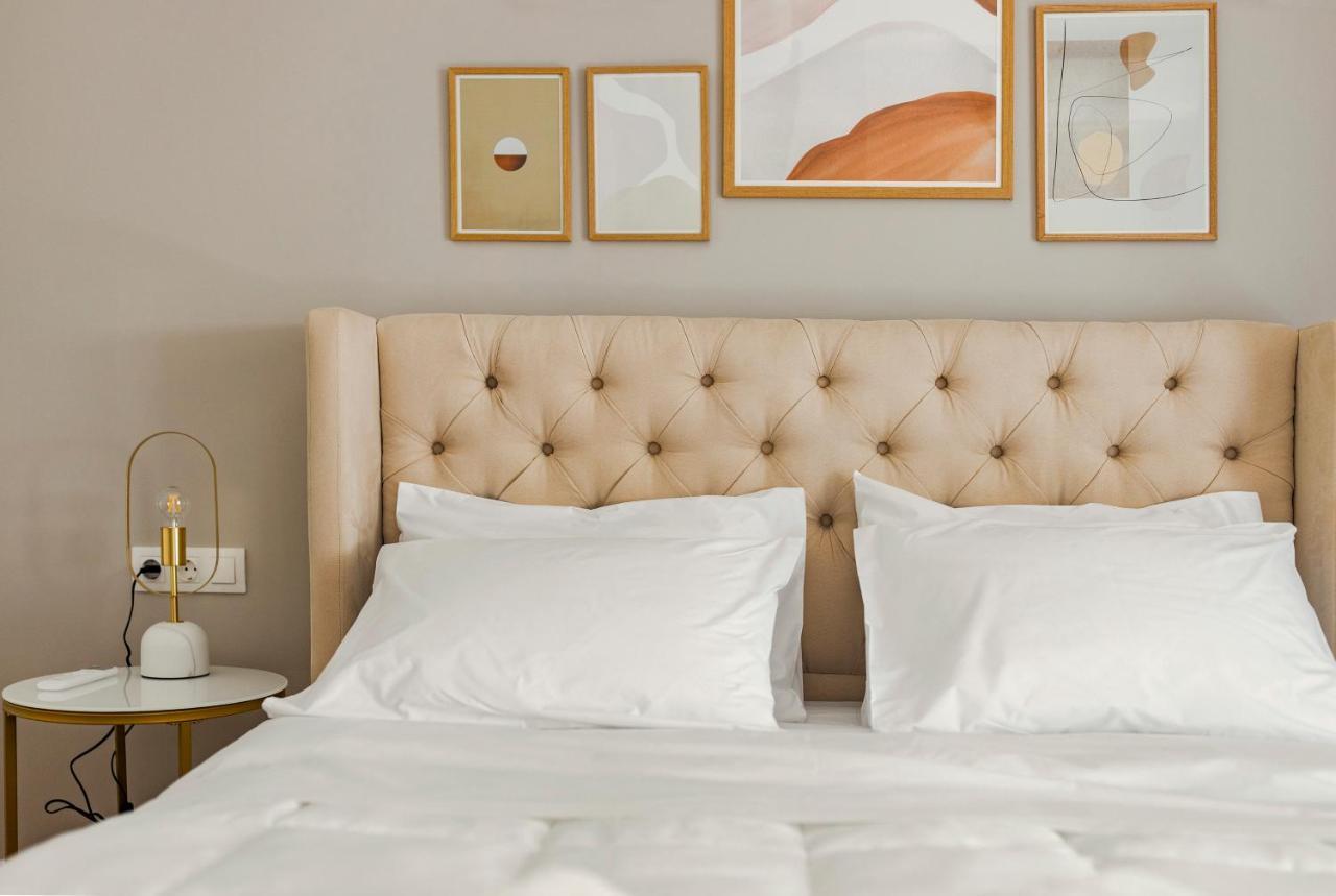 Honeybee Apartment *